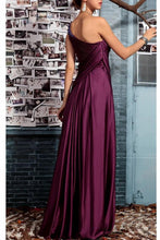 Load image into Gallery viewer, Sheath One Shoulder Sleeveless Floor Length Mother Dresses

