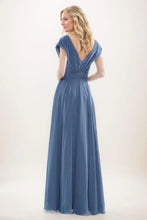 Load image into Gallery viewer, A-Line Maxi Chiffon Mother Of The Bride Dress
